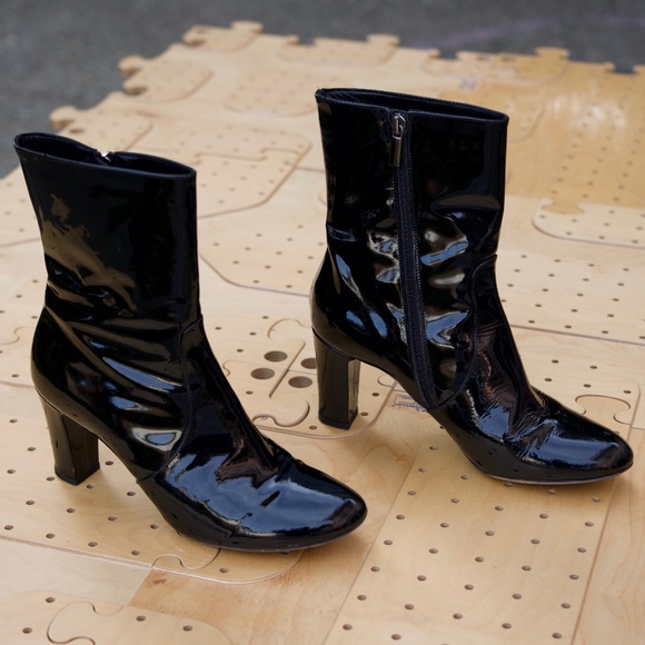 Aquatalia Rhumba Low Black Retro Patent Leather Boots Made In Italy Woman's 10 - Picture 3 of 16